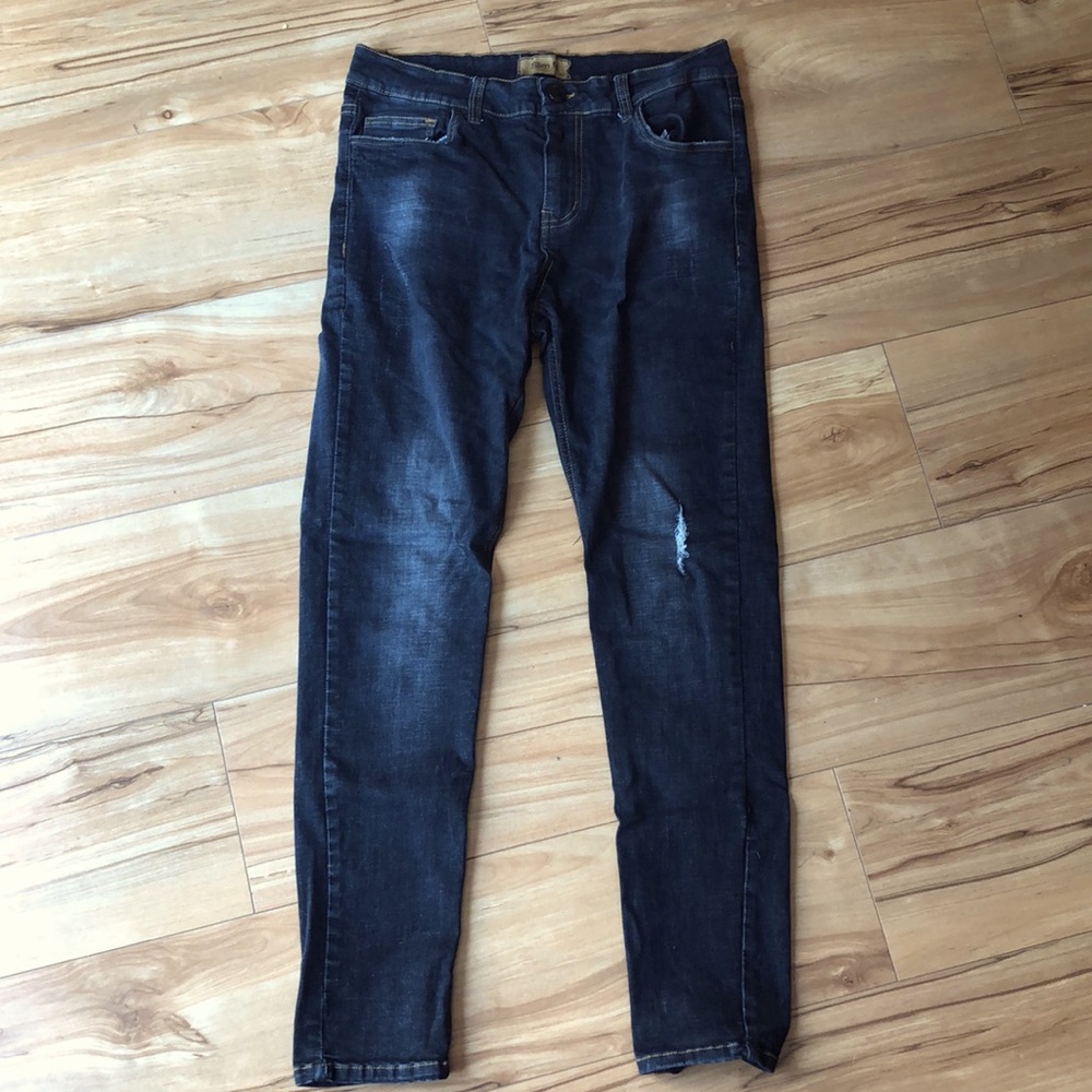 Skinny jeans